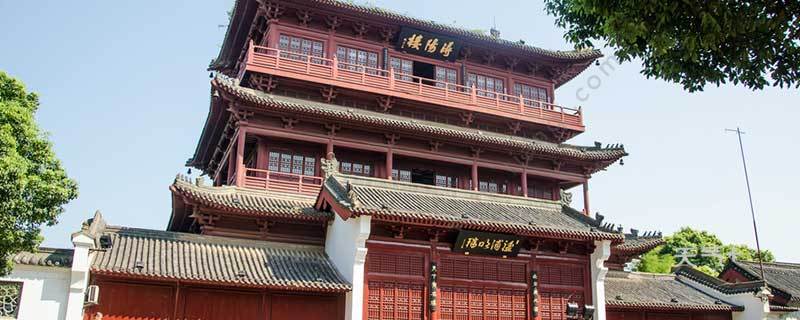 九江拥有两千多年的历史文化,是江南名城,文化底蕴深厚,名胜古迹罕迹