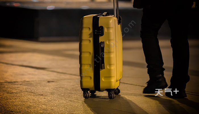 飞机行李箱尺寸要求 可以登机的行李箱尺寸