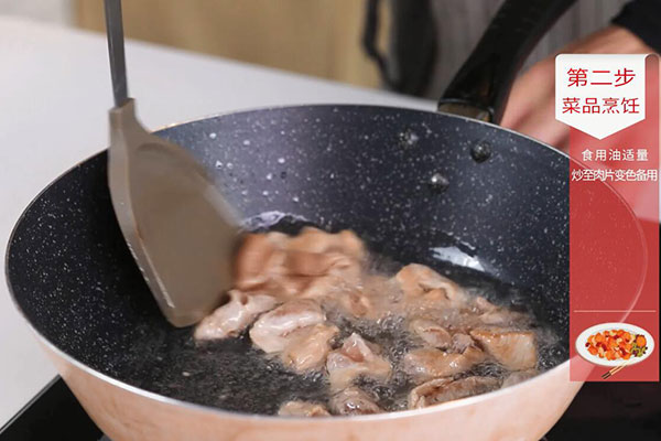 蒜苗炒肉的做法 蒜苗炒肉的正宗做法