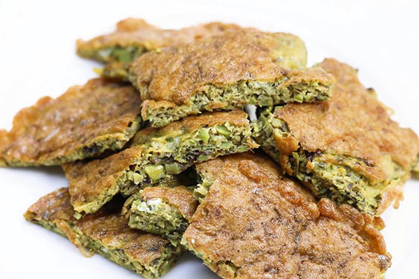 香椿鸡蛋饼的做法 香椿鸡蛋饼怎么做