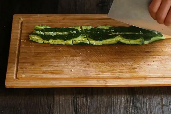 拍黄瓜的做法 如何拍黄瓜