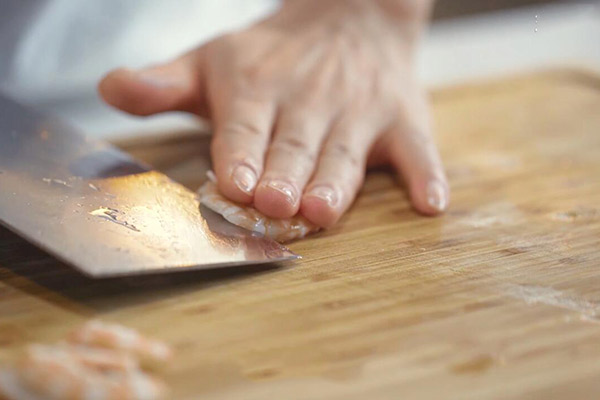 虾仁怎么炒好吃 虾仁的做法大全