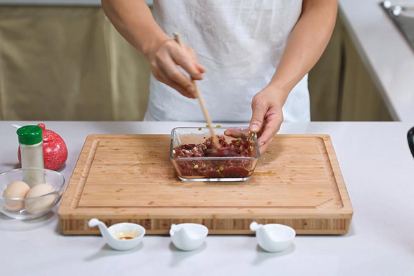 牛肉滑蛋番茄的做法 怎么做牛肉滑蛋番茄