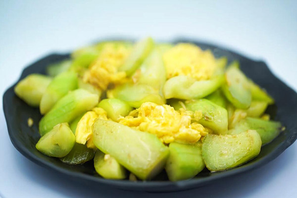 家常丝瓜炒蛋的做法 丝瓜炒蛋怎么炒