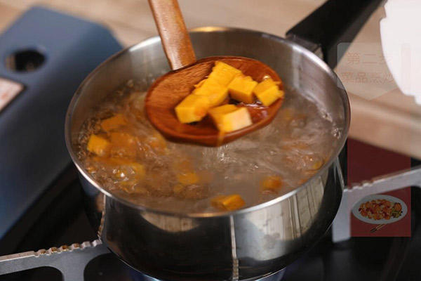 牛油果焗虾仁的做法 牛油果焗虾仁的简单做法