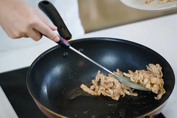 芹菜的做法大全 芹菜怎么做好吃