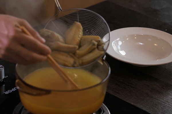 鸡翅怎么做好吃 鸡翅的做法