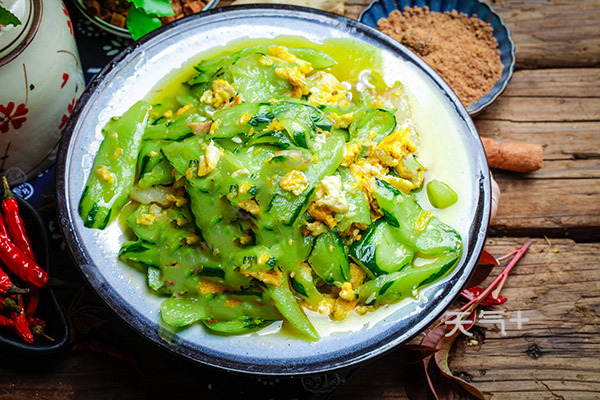 黄瓜炒鸡蛋的做法 黄瓜炒鸡蛋怎么炒