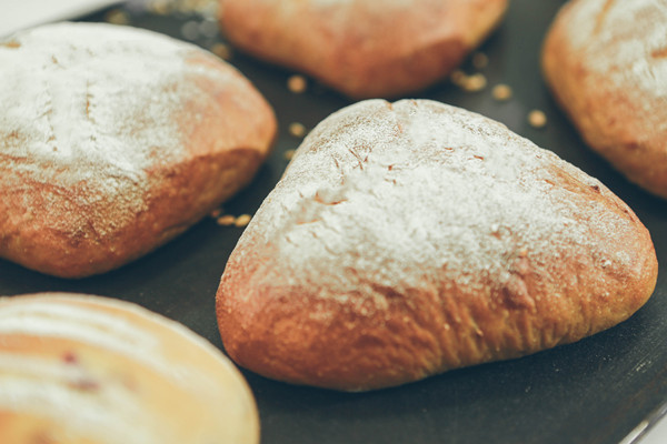 烤面包的做法 如何用烤箱烤面包