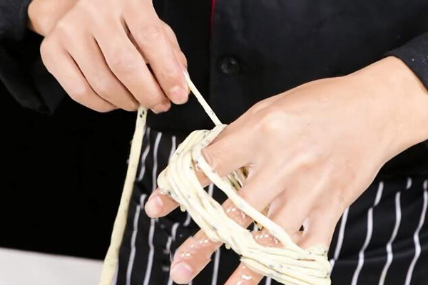 怎么做馓子 馓子的制作过程