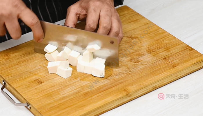 豆腐敷脸有什么作用豆腐敷脸的作用是什么