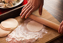 饺子皮制作方法 如何自制饺子皮