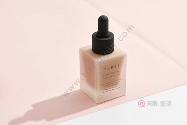 粉底液分层了还可以用吗（粉底液分层了还可不可以用）