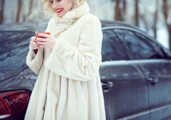 仿水貂绒怎么洗 仿水貂绒的清洗方法