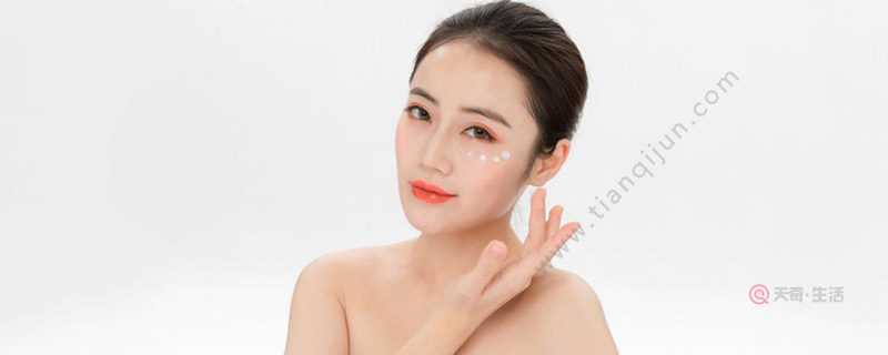 眼精华和眼霜区别（眼精华和眼霜有什么区别）