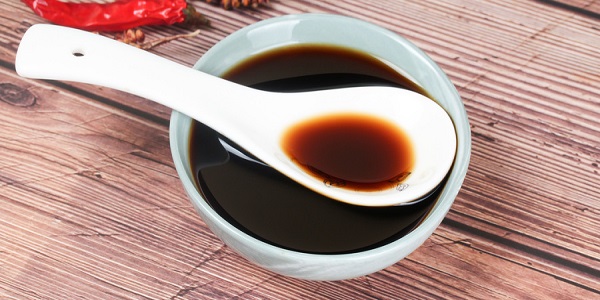 白醋和陈醋的区别有哪些 白醋和陈醋有什么不同