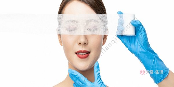 纳米无痕双眼皮是永久的吗（纳米无痕双眼皮是不是永久的）