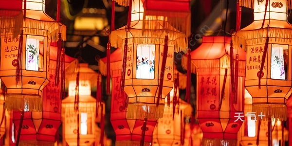 元宵花灯的由来 元宵节花灯有什么寓意