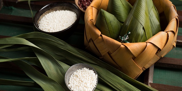 包粽子的米要泡多久 做粽子的米泡多长时间