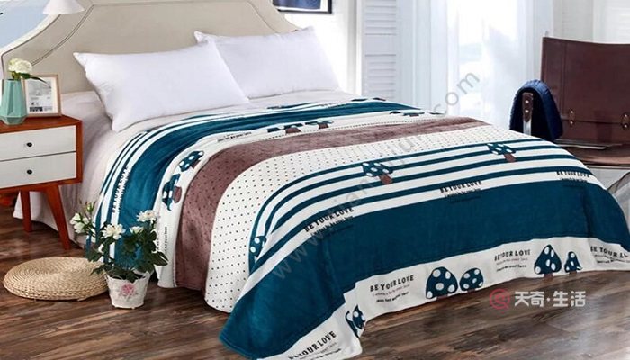 牛奶绒和珊瑚绒的区别（牛奶绒和珊瑚绒的区别是什么）