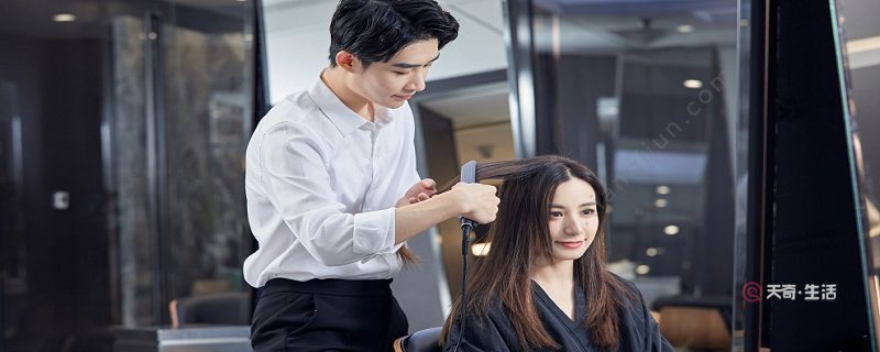 头发太厚了怎么变薄（头发太厚了如何变薄）