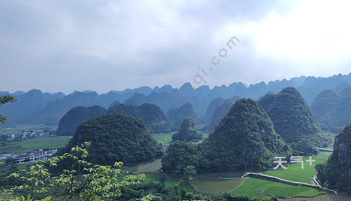 贵州兴义万峰林风景区旅游攻略 万峰林旅游攻略