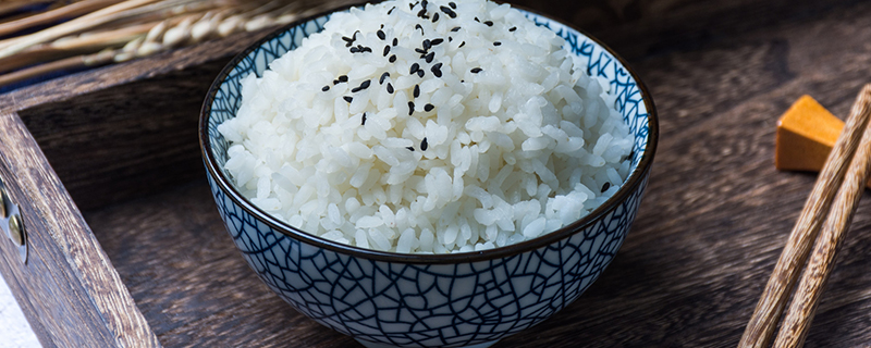 梦见蒸米饭是什么意思 梦见蒸米饭是什么预兆