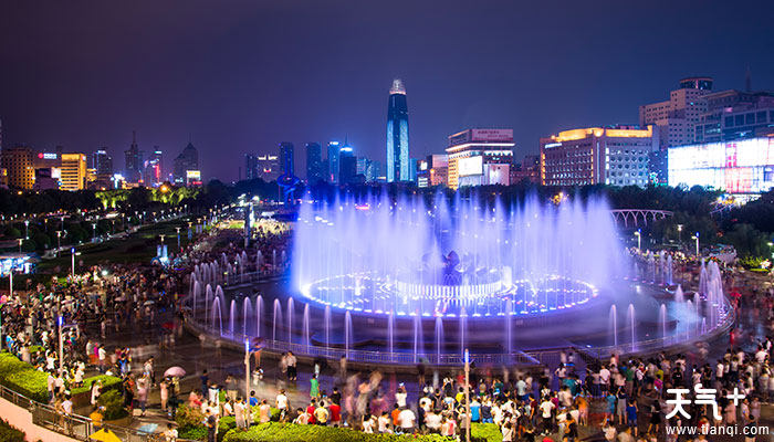 济南好玩的地方排行榜_山东济南有什么好玩的景点