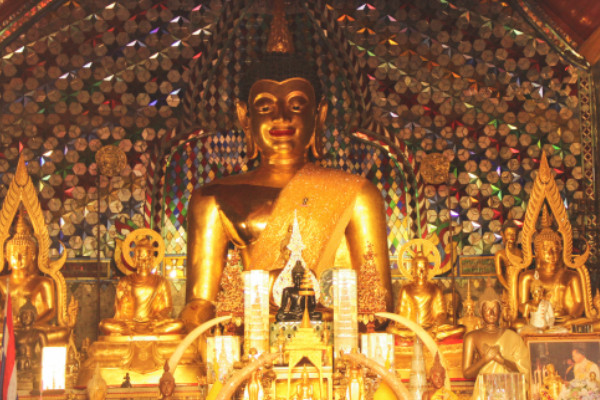 泰国浴佛节是哪一天