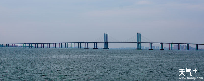 胶州湾跨海大桥有多长