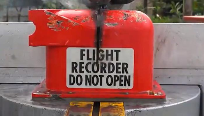 飞行数据记录仪能记录什么数据 飞行数据记录仪可以记录哪些数据