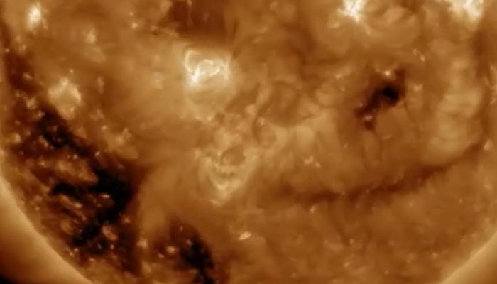 日冕洞是什么意思 日冕洞的定义是什么