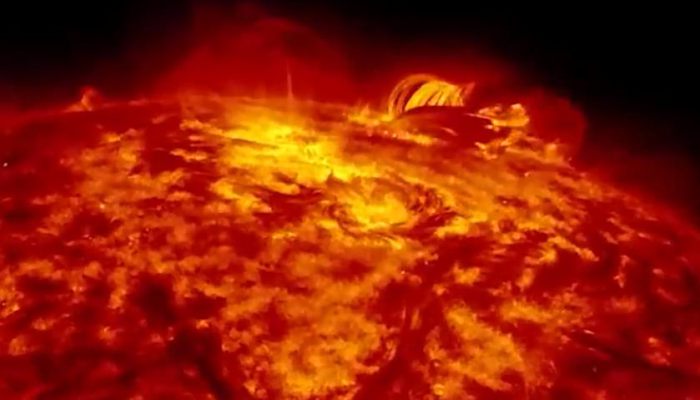 日冕洞是太阳黑子吗 日冕洞是不是太阳黑子