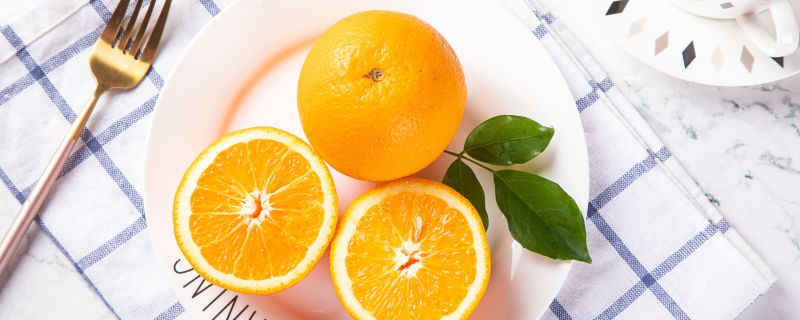 橙子可以煮吗 橙子蒸熟和生吃有什么区别