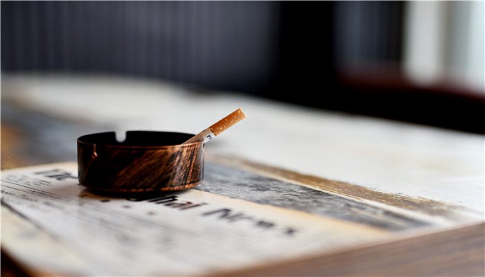 阳了可以抽烟不 抽烟的危害性有哪些
