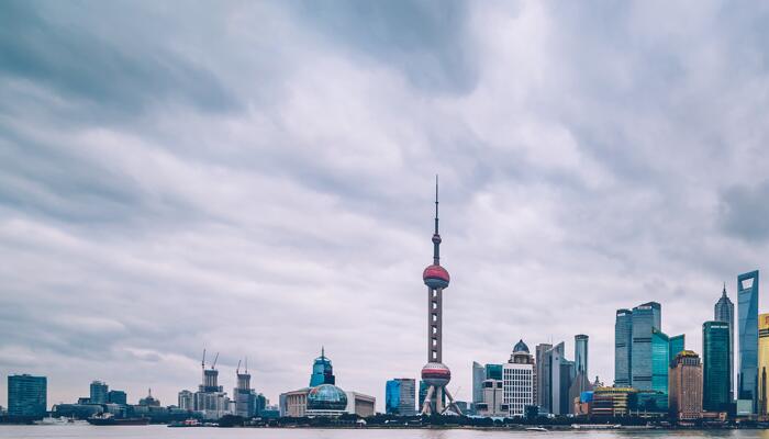 上海今有分散性短时阵雨或雷雨 最高气温34℃