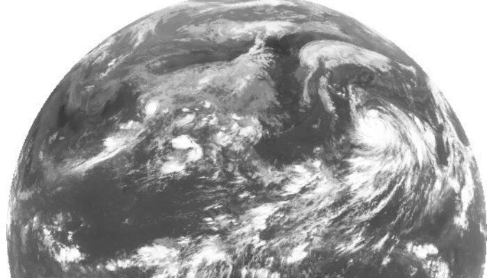 第14號臺風(fēng)南瑪都最新高清云圖 臺風(fēng)路徑實(shí)時發(fā)布系統(tǒng)衛(wèi)星云圖更新