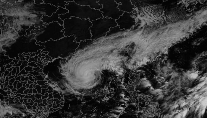 台风纳沙强度已达巅峰  海南台风影响进入最强时段