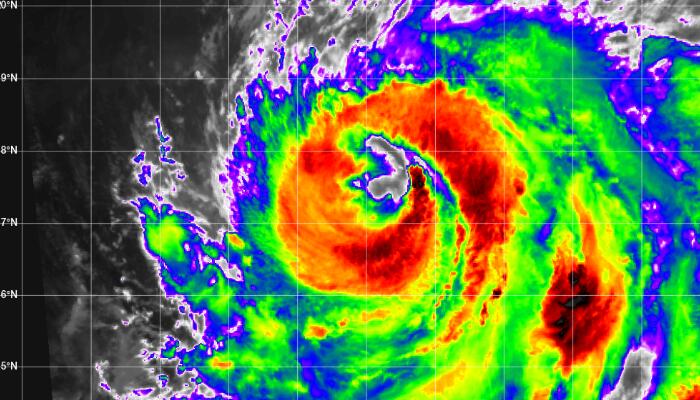 台风古超2023年6月9日最新卫星云图观测：台风眼若隐若现