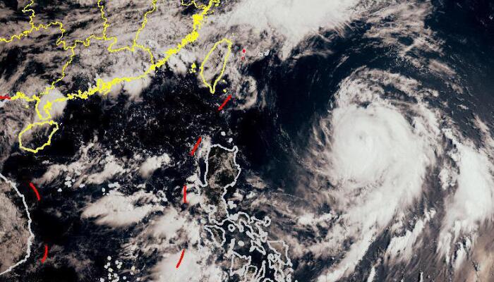 第3号台风古超最新消息今天 台风古超趋向日本以南洋面