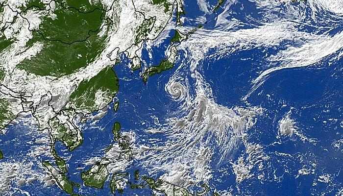 日本台风7号最新消息 “兰恩”逐渐向日本南部沿海靠近