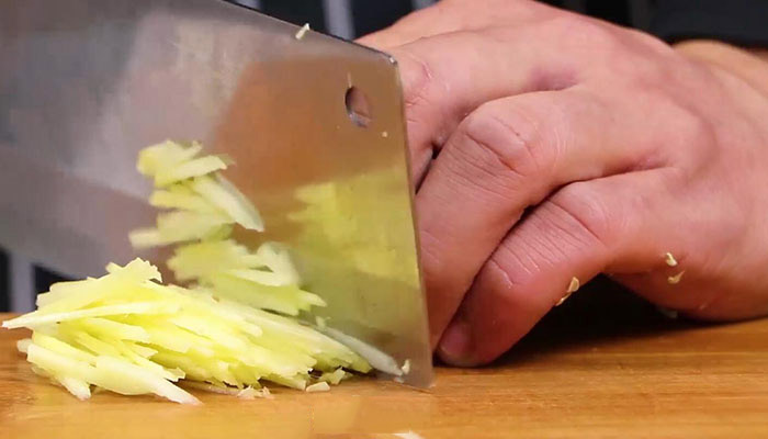 白菜怎么做好吃 香辣白菜的简单做法
