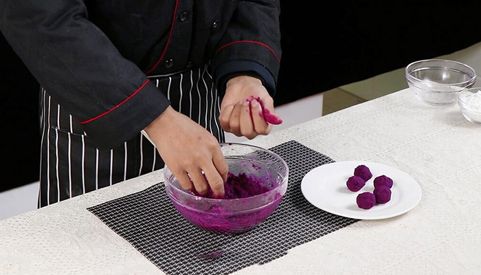 糯米糍的做法 紫薯糯米糍怎么做好吃