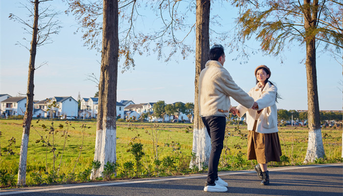 天秤座女生喜欢什么样的男生 天秤座女生喜欢什么类型的男生