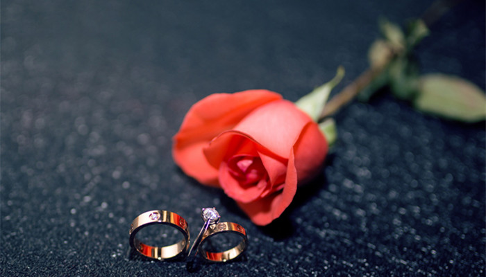 双子座女生喜欢什么样的男生 双子座女孩子喜欢什么样的男生