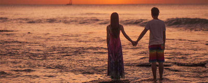 会为水瓶女疯狂的星座男 会爱上水瓶女的星座男