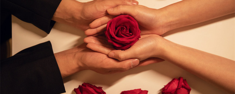 白羊座和什么座最配谈恋爱 白羊座和哪个星座适合谈恋爱