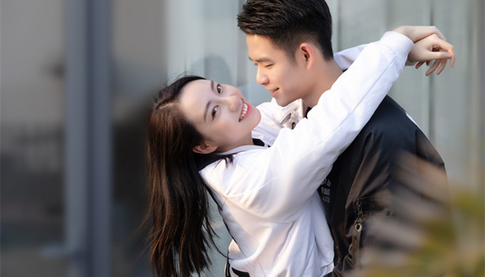 射手男爱得越来越深的表现 射手男爱得越来越深的表现是怎样的