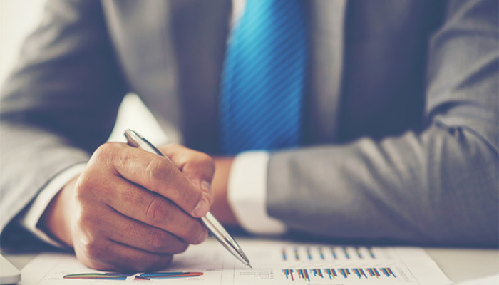 狮子男讨厌哪6种女人 狮子男最讨厌哪6种女生