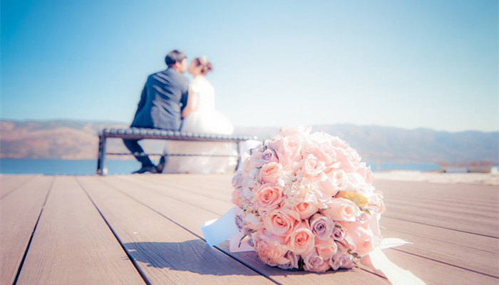 跟巨蟹座不合的星座 十二星座中跟巨蟹座不合的星座是哪些